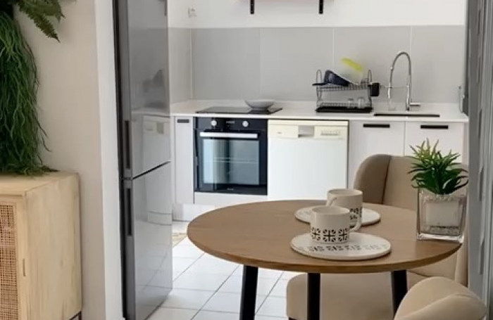 LOCATION VILLA F5 avec piscine, et garage - la Jaille