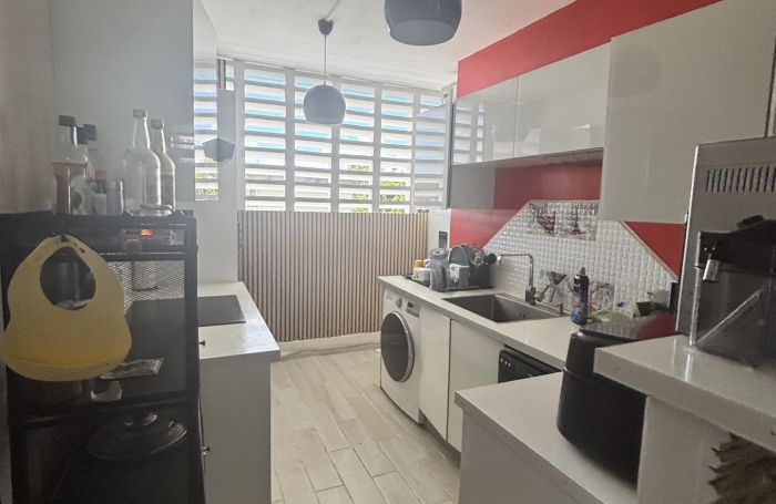 Spacieux T4 meublé sur la commune des Abymes