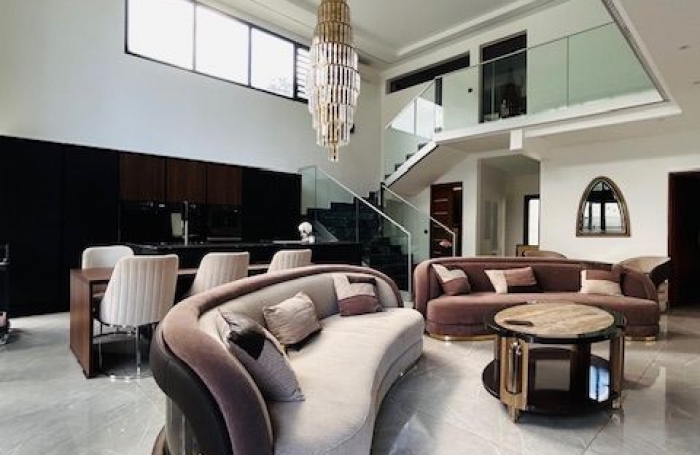 Location Maison 192.91m&sup2; 7 pi&#232;ces Baie Mahault