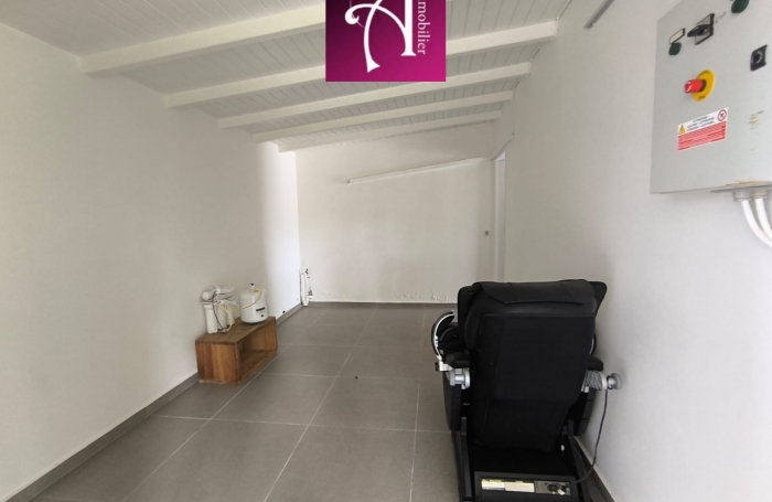 Location Villa F4 avec piscine &agrave; d&eacute;bordement Capesterre-Belle-Eau