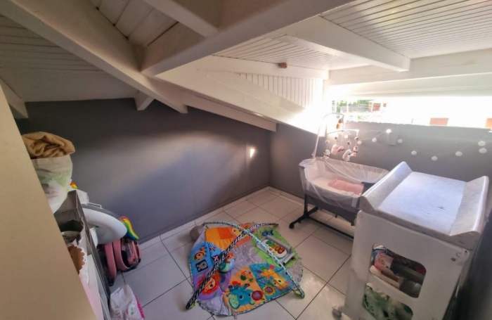 Location Appartement 40m&sup2; 2 pi&#232;ces Les Abymes