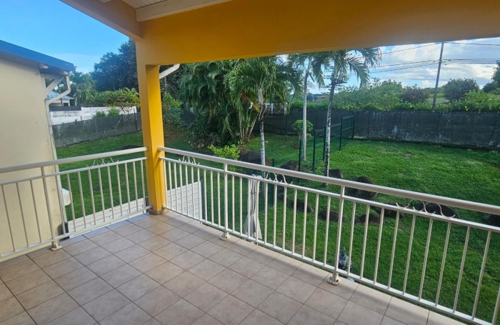 Vente Appartement 76.19m&sup2; 4 pi&#232;ces Petit-Bourg