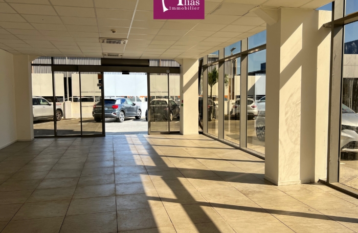 &Agrave; louer - Local commercial 177m2 - RDC - Colin - Petit-Bourg