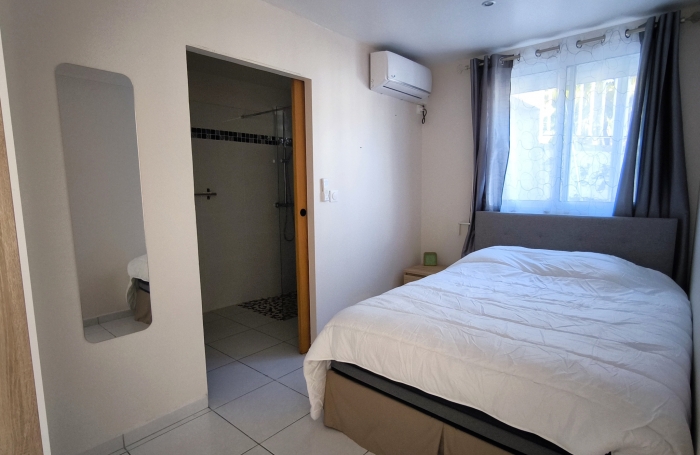 Appartement T2 meubl&eacute; dans r&eacute;sidence avec piscine, toutes charges comprises