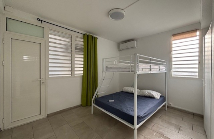 Maison individuelle trois pièces - LONGFORT IMMOBILIER