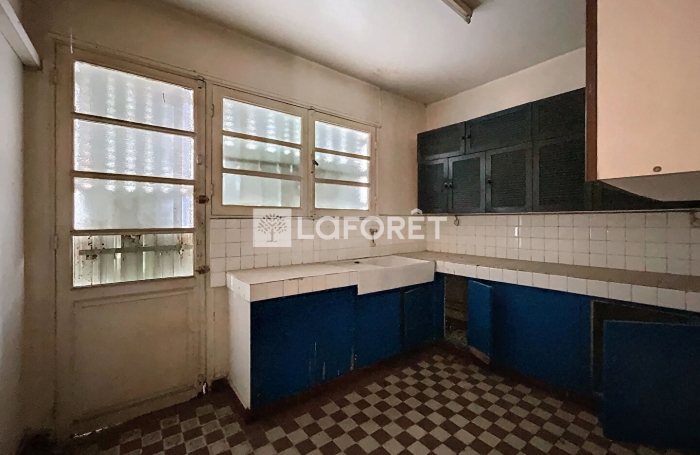 Vente Immeuble 315m&sup2; 12 pi&egrave;ces Pointe-&agrave;-Pitre