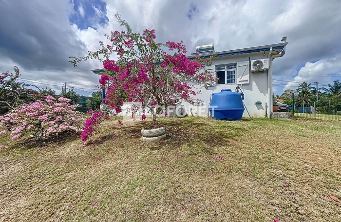 Vente Maison 85.4m&sup2; 3 pi&egrave;ces Le Moule