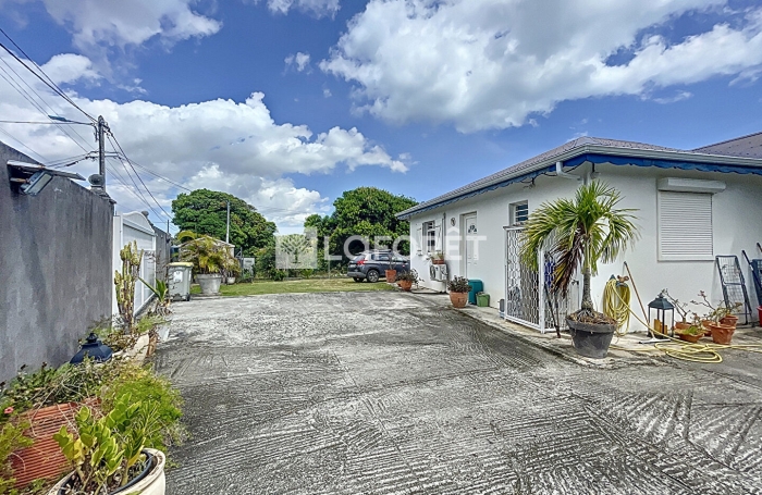 Vente Maison 85.4m&sup2; 3 pi&egrave;ces Le Moule