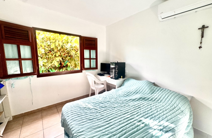 Villa de plain pied &agrave; Capesterre-Belle-Eau avec Longfort Immobilier