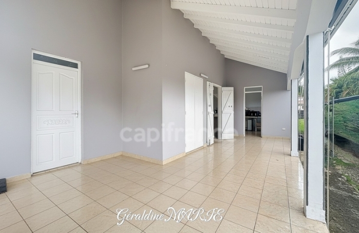 Vente Maison 85m&sup2; 4 pièces Lamentin
