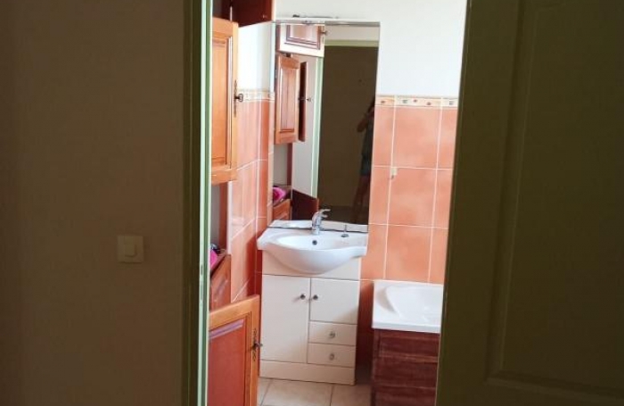 Location Maison 100.09m&sup2; 5 pièces Vieux Habitants