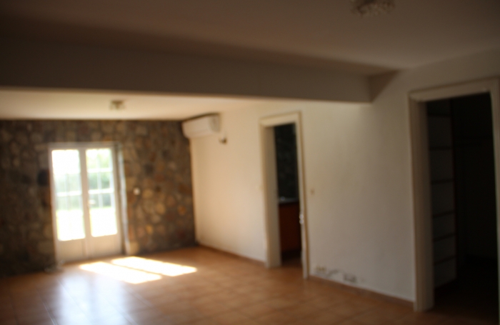 DEMEURE D'EXCEPTION A LOUER  T6 AVEC VUE SUR LA MER ET LES SAINTES ENTRE TROIS RIVIERES ET VIEUX FORT