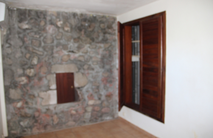 DEMEURE D'EXCEPTION A LOUER  T6 AVEC VUE SUR LA MER ET LES SAINTES ENTRE TROIS RIVIERES ET VIEUX FORT