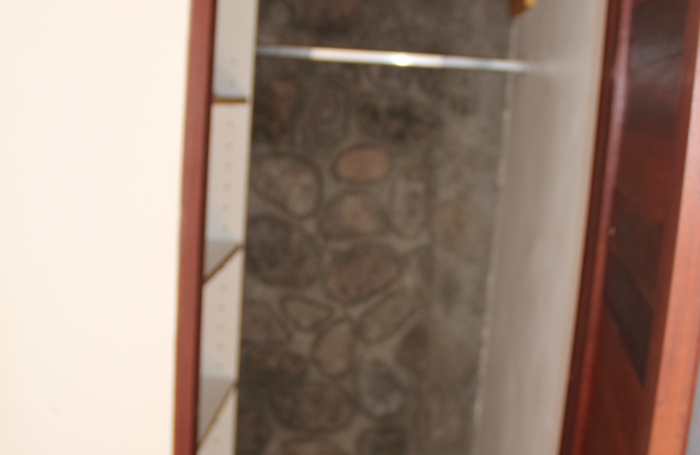 DEMEURE D'EXCEPTION A LOUER  T6 AVEC VUE SUR LA MER ET LES SAINTES ENTRE TROIS RIVIERES ET VIEUX FORT