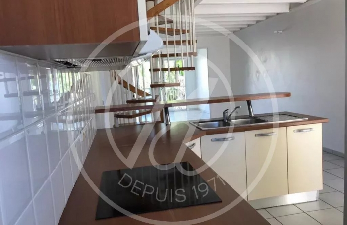 Vente Appartement 96.55m&sup2; 4 pièces Baie Mahault