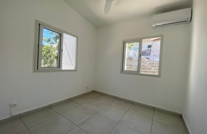 Maison individuelle quatre pi&egrave;ces - Longfort Immobilier