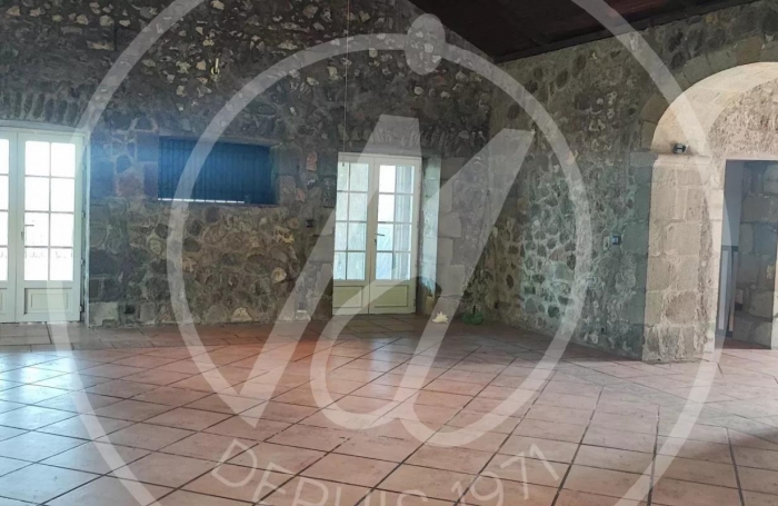 Location Maison 180m&sup2; 5 pièces Vieux Fort