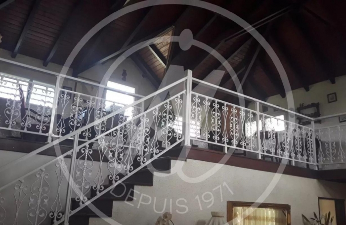 Vente Maison 292m&sup2; 6 pièces Les Abymes