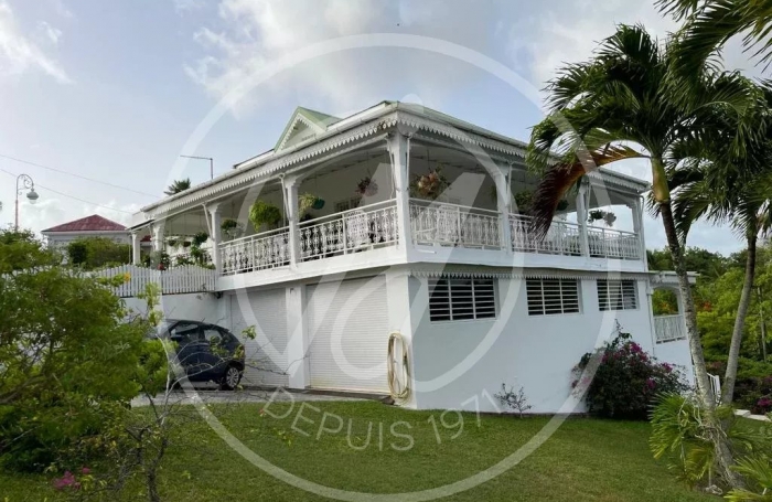 Vente Maison 292m&sup2; 6 pièces Les Abymes