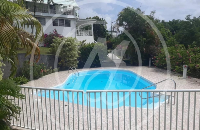 Vente Maison 292m&sup2; 6 pièces Les Abymes