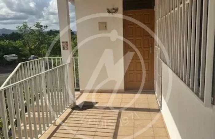 Vente Maison 160m&sup2; 6 pièces Baie Mahault