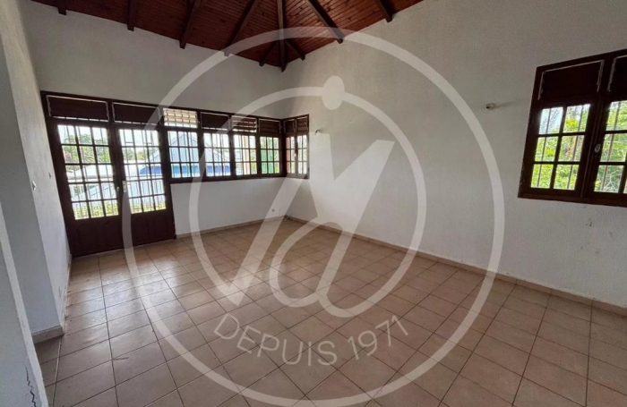 Vente Maison 160m&sup2; 6 pièces Baie Mahault