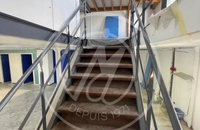 Vente Local commercial 283m&sup2; Baie Mahault