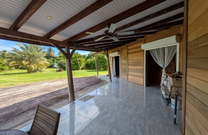 VILLA T5 AVEC PISCINE VUE MER SANS VIS AVIS