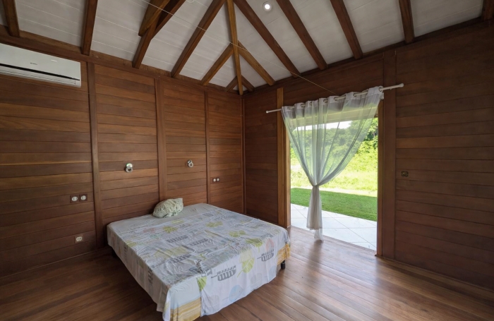 VILLA T5 AVEC PISCINE VUE MER SANS VIS AVIS