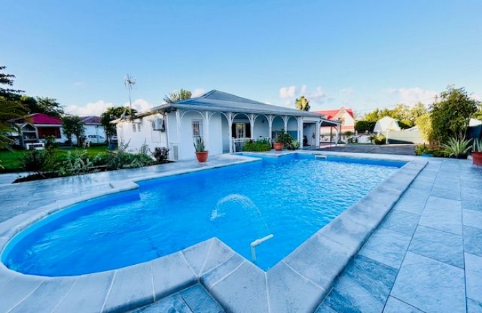 Location Maison 97122