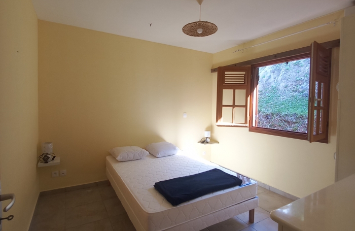 LOCATION-VILLA AVEC PISCINE BOUILLANTE- T5 VUE MER