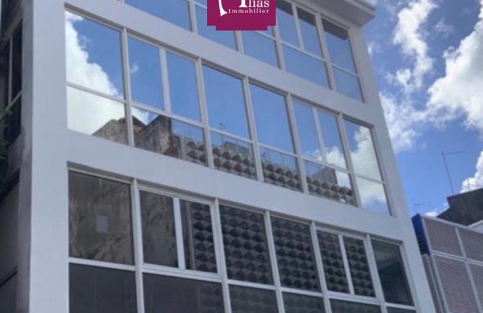 &Agrave; louer   Bureau Avocat 10 m2   Rue Fr&eacute;bault, Pointe-&agrave;-Pitre   Zone Franche