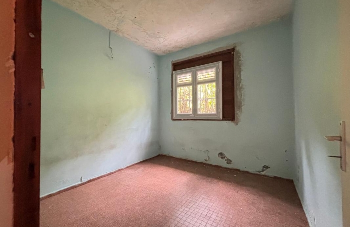 Vente Immeuble 169m&sup2; 6 pièces Basse-Terre