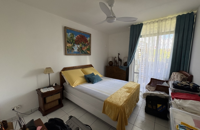 APPARTEMEN T4 LES ABYMES