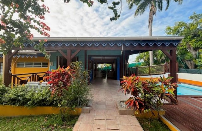 Location Maison 97118