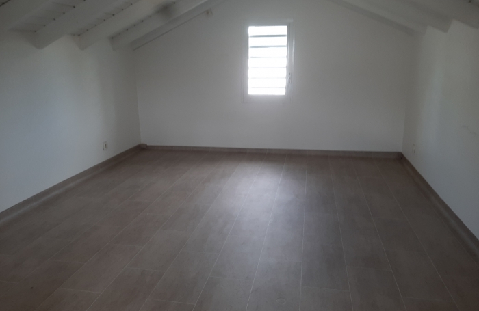 Villa T2 + Mezzanine  en campagne