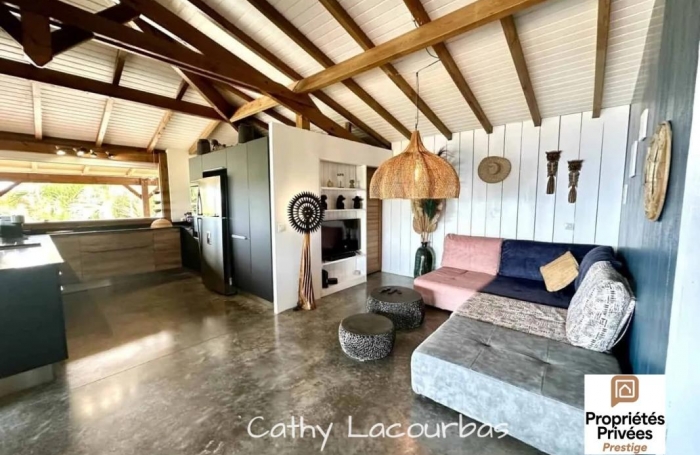 Vente Maison 210m&sup2; 7 pièces Pointe-Noire