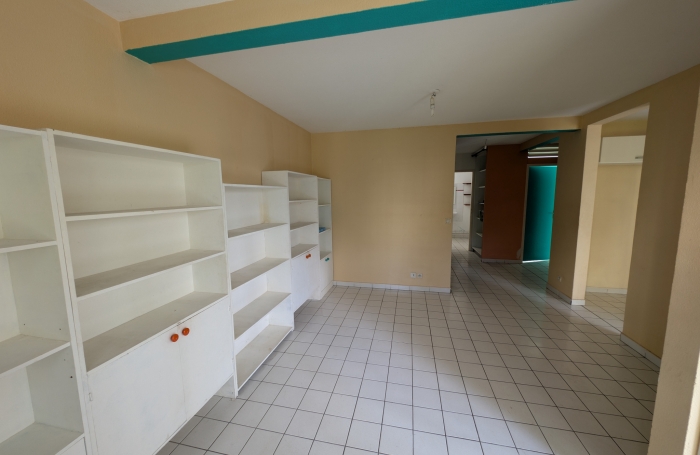 Appartement 4 pi&egrave;ces d'environ 61 m2 dans une r&eacute;sidence situ&eacute;e &agrave; Belle rivi&egrave;re SAINT ROSE