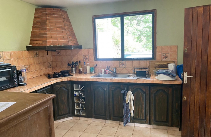 Vente Maison 190m&sup2; 7 pi&egrave;ces Gosier