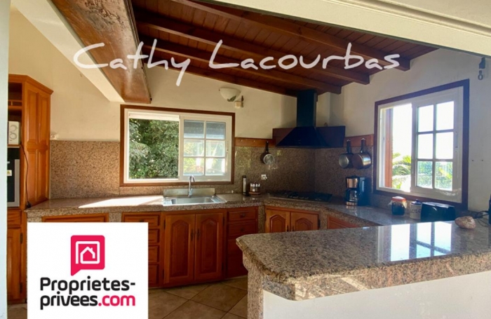 Vente Maison 121m&sup2; 5 pièces Bouillante