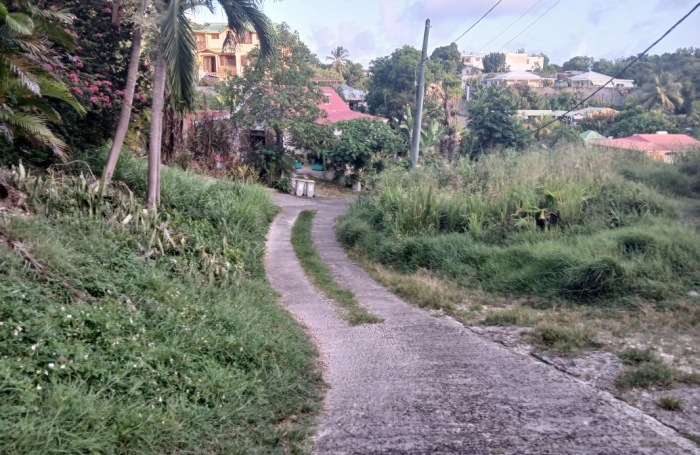 Vente Terrain 585m&sup2; Gosier