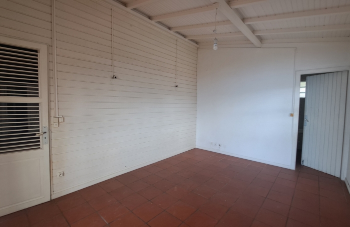 Grande maison familiale avec jardin, terrasses et studio ind&eacute;pendant