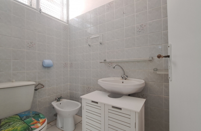 Grande maison familiale avec jardin, terrasses et studio ind&eacute;pendant