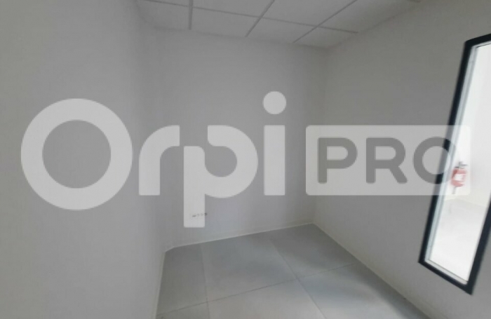 Avec ORPI BOUTAREL louez vos  bureaux de 67m2