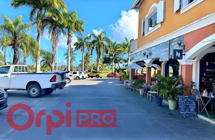 Location Local commercial 26m&sup2; Saint Fran&ccedil;ois