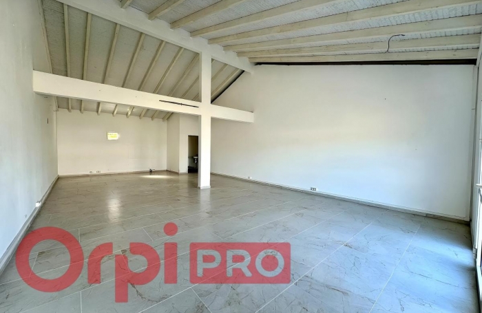 Location Local commercial 70m&sup2; Saint Fran&ccedil;ois