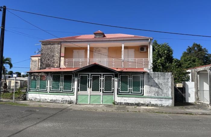 Location Local commercial 97117