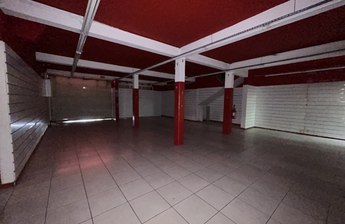 Local - Port-Louis - 118m2