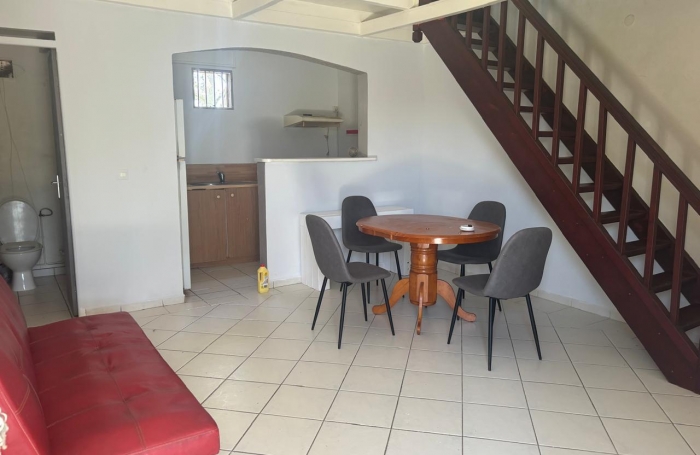 APPARTEMENT T2 SAINTE-ROSE