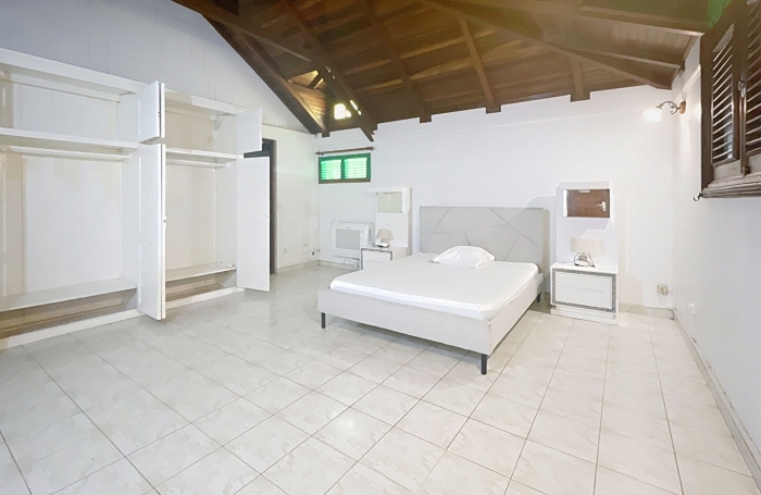 Location Maison 120m&sup2; 6 pi&egrave;ces Gosier